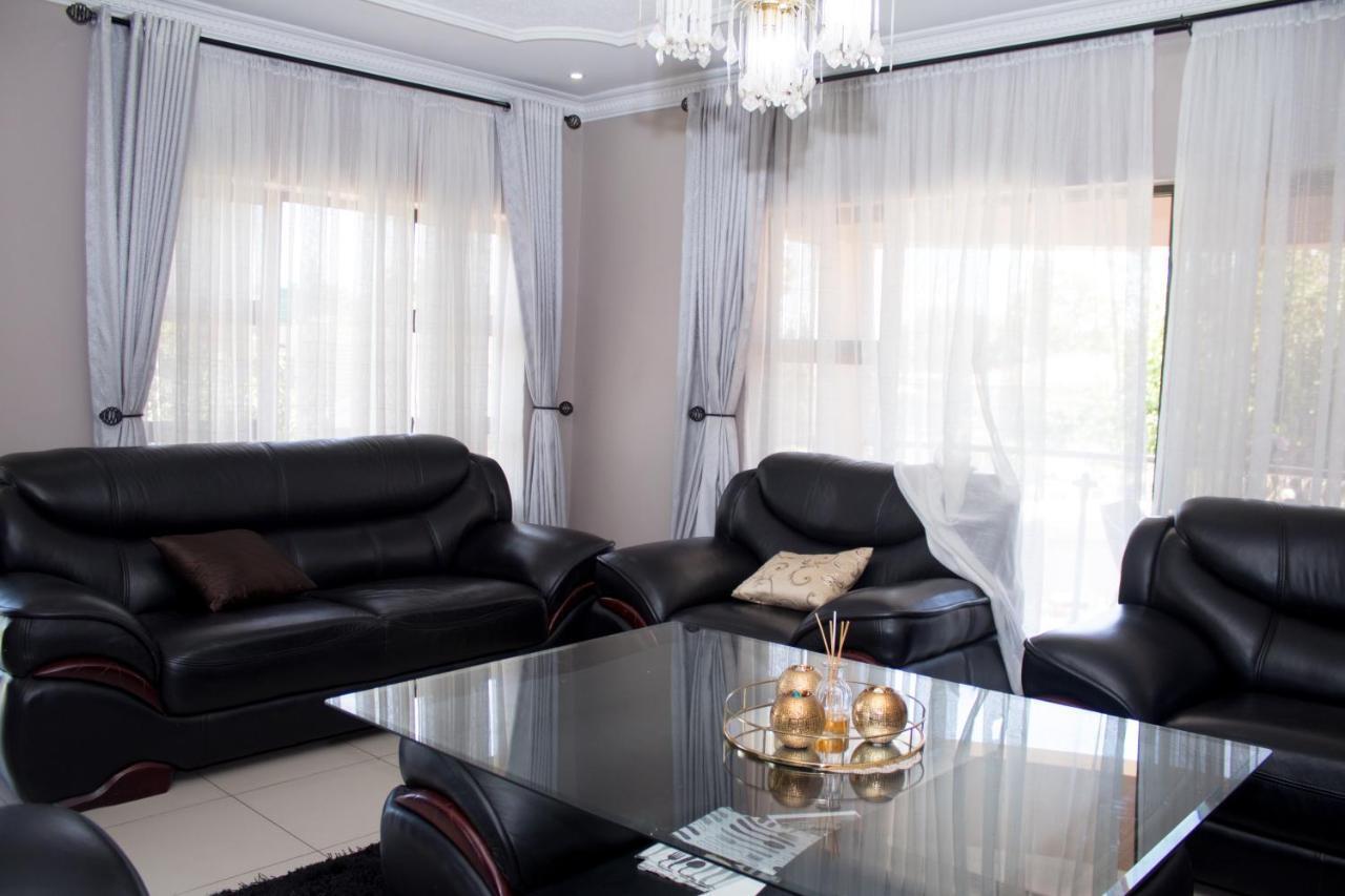 Villa Prince Harare Exteriör bild